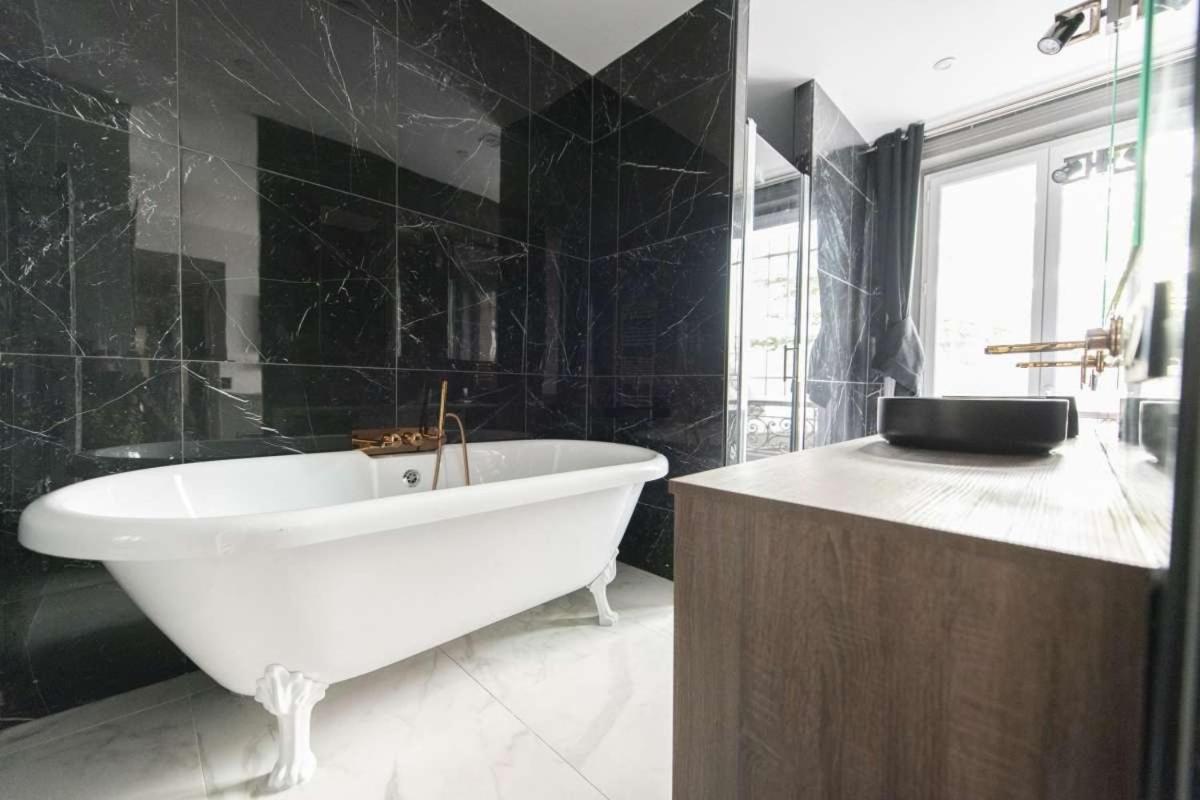 Marianne Apartment Paris Bagian luar foto